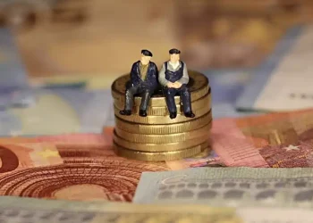 Έρχονται νωρίτερα οι συντάξεις – Δείτε ποιοι θα δουν χρήματα από 24 Μαρτίου