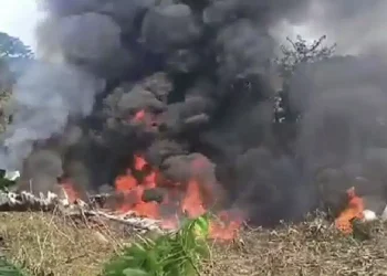 Συνετρίβη μεταγωγικό αεροσκάφος με περισσότερους από 110 επιβαίνοντες