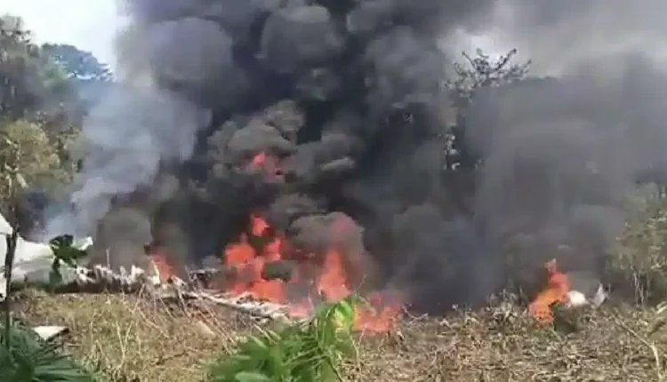 Συνετρίβη μεταγωγικό αεροσκάφος με περισσότερους από 110 επιβαίνοντες