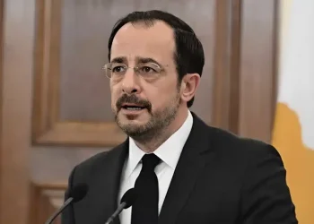 Κύπρος – Χριστοδουλίδης για στήριξη νοικοκυριών: «Μηδενικός ΦΠΑ σε κρέας και ψάρια, μείωση φόρου σε καύσιμα και ρεύμα»