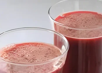 Ο Νο1 χυμός για καλή λειτουργία του εντέρου, σύμφωνα με γαστρεντερολόγο