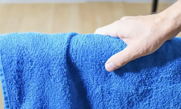 Πώς να κάνετε ξανά μαλακές και αφράτες τις σκληρές σας πετσέτες – Με ένα φυσικό προϊόν, δεν είναι το ξίδι