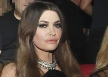 Eρωτευμένη με Έλληνα η Κίμπερλι Γκιλφόιλ – Ποιος είναι ο άντρας που την ξετρέλανε