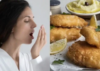 Ούτε τσίχλες, ούτε πλύσεις: Το απλό «μυστικό» για να διώξετε την ενοχλητική μυρωδιά του σκόρδου σε χρόνο dt