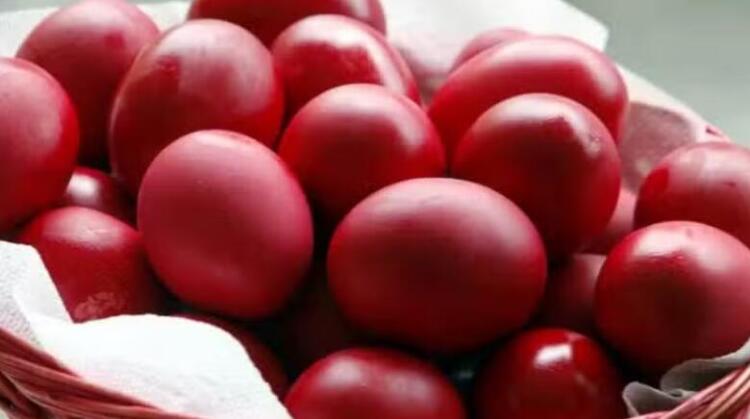 Πασχαλινά αυγά: Πόσο διαρκούν εκτός ψυγείου – Προσοχń