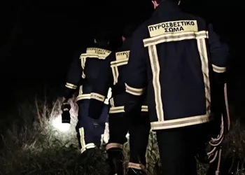 Συναγερμός στην Εύβοια: Χάθηκαν οκτώ άτομα σε φαράγγι – Σπεύδουν δυνάμεις για τον εντοπισμό τους
