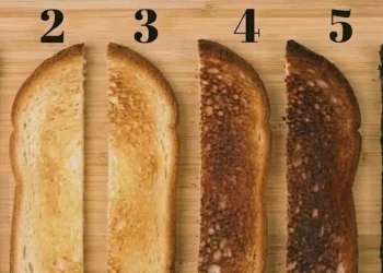 Ποια φέτα ψωμί είναι ψημένη στην εντέλεια;