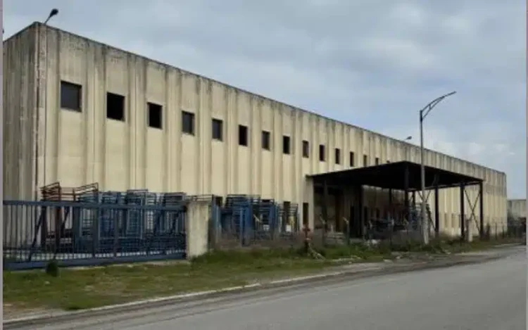 Τίτλοι τέλους μετά από 140 χρόνια για πασίγνωστη ελληνική εταιρεία κολοσσό – Τα 2 ακίνητα που βγαίνουν στο σφυρί