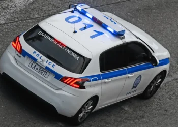 Προσπέραση περιπολικού: Επιτρέπεται ή όχι;