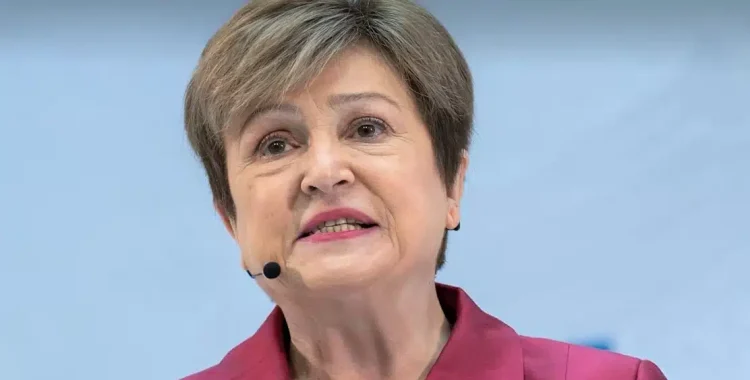 Εύσημα από το ΔΝΤ στην Ελλάδα: «Από τις καλύτερες οικονομίες της Ευρωζώνης», λέει η Γκεοργκίεβα