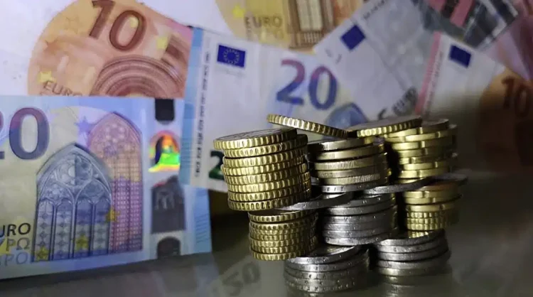 Ανατροπή στις συντάξεις Μαΐου: Πότε θα γίνουν τελικά οι πληρωμές