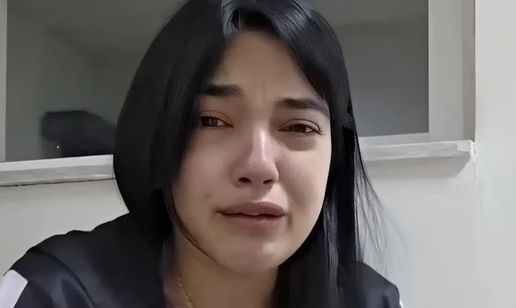 Συγκλονίζει ειδικευόμενη παιδίατρος: «Είμαι 6η μέρα εφημερία» λέει και καταρρέει σε λυγμούς