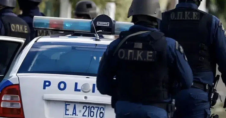 Ρομά τραυμάτισαν αστυνομικούς που τους έκαναν συστάσεις για δυνατή μουσική – Κρατούσαν σπασμένα μπουκάλια