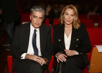 Η Στεφανίδου αποκάλυψε για ποιο λόγο λείπει από το «Live News» ο Ευαγγελάτος – «Η ευχάριστη οικογενειακή υποχρέωση»