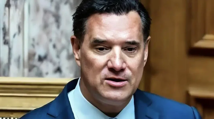 Άδωνις για φερόμενη φωτογραφία με «άλλη» γυναίκα: «Δεν είμαι εγώ, είναι προϊόν AI»