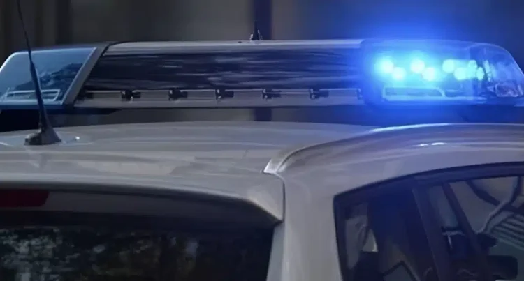 Ραγδαίες εξελίξεις με το θάνατο της 24χρονης στον Πειραιά – Προσήχθη και εξετάζεται ο 50χρονος σύντροφος της