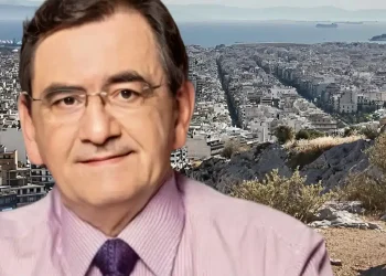 Κολυδάς: Αυτές είναι οι πιθανές αιτίες για τη μυστηριώδη μυρωδιά που πλημμύρισε την Αθήνα