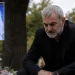 Δέλλας: Όλη τη νύχτα δεν έφυγε από το μνήμα της Γωγώς-H έκκληση του Τραϊανού μετά την ταφή της Μαστροκώστα