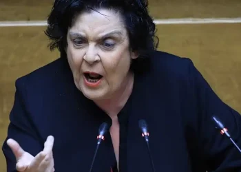 Άστραψε και βρόντηξε η Κανέλλη για τον Τσίπρα