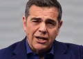 Απάντηση Τσίπρα σε Μητσοτάκη για το… δίπλωμα: «Ούτε πατίνι δεν θα έπρεπε να οδηγεί»