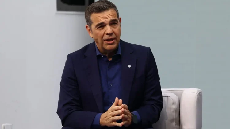 Τσίπρας: «Δεν πήγα στο Columbia, έμαθα αγγλικά σε φροντιστήριο, γι’ αυτό δεν έχω καλή προφορά»