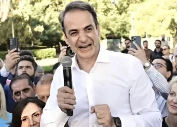 Μητσοτάκης από τη Βούλα: «Ο τζάμπας δεν υπάρχει. Όποιος τάζει, από κάπου θα σας τα πάρει»
