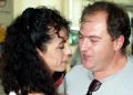 Συγκινεί η Βούλα Πατουλίδου για τον σύζυγό της – «Περίμενες να περάσει η γιορτή μου για να με αποχαιρετήσεις»