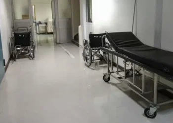 Συναγερμός στην Αττική: Εννέα άτομα με σαλμονέλα στο Κρατικό Νίκαιας – Είχαν φάει όλοι στο ίδιο μαγαζί