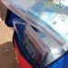 Aπίστευτο: Πήγαν για μπάνιο και βρήκαν… 700.000 ευρώ σε τσάντα από τα Lidl