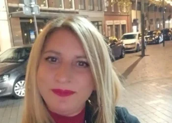 Κάτω Αχαΐα: Θρήνος για την 46χρονη Ελένη που σκοτώθηκε στο φρικτό τροχαίο με τη μετωπική σύγκρουση – Επέστρεφε από τη δουλειά της