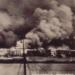Σαν σήμερα, 29 Αυγούστου 1922: Η Σμύρνη πυρπολείται από τους Τούρκους – Χιλιάδες Έλληνες και Αρμένιοι χάνουν τη ζωή τους και ξεριζώνονται