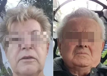 Φρίκη στη Σαλαμίνα: Aυτό είναι το ζευγάρι ηλικιωμένων που κάηκε ζωντανό στη φωτιά – Σοκάρει ο τρόπος που βρέθηκαν οι σωροί τους