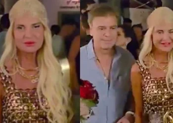 Ντυμένη με χρυσά κρόσσια: H Μαρίνα Σταυράκη έκανε την πιο αστραφτερή εμφάνιση στην Μύκονο και τις έσβησε όλες
