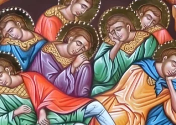 Σήμερα γιορτάζουν οι επτά Άγιοι που κοιμήθηκαν σε σπηλιά επί αιώνες