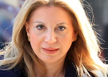 Καρυστιανού για φωτιές: «Να παραιτηθεί ο Μητσοτάκης – Ανίκανο “επιτελικό” κράτος»