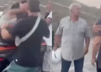 Πάρος: Άγριο ξύλο για μια θέση πάρκινγκ – Οδηγός ταξί ξυλοκόπησε σε υπάλληλο, καρέ-καρέ το επεισόδιο σε βίντεο