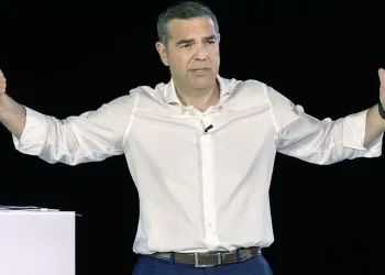 Αλέξης Τσίπρας: «Ετοιμαζόμαστε να κυβερνήσουμε»