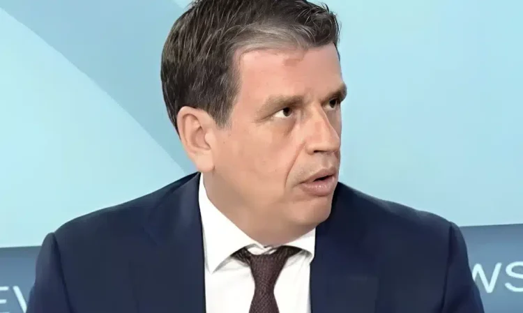Καιρίδης: «Kαλά που είναι οι Αλβανοί, οι οποίοι είναι οι υδραυλικοί, οι ξυλουργοί, οι μαραγκοί, οι τεχνίτες που χρειαζόμαστε για να λειτουργεί η οικονομία μας»