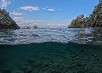 Ξεκινάει επίσημα το φθινόπωρο: Γυρίζει απότομα ο καιρός – Ο Μαρουσάκης προειδοποιεί για βαρομετρικό χαμηλό και μεγάλη πτώση θερμοκρασίας – Δες πότε