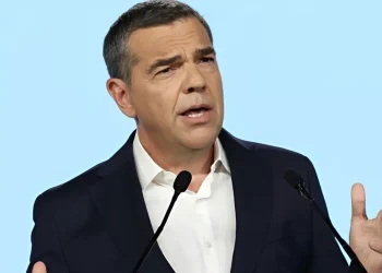 «Πατριωτική εισφορά» στους έχοντες και τέλος η προκαταβολή φόρου – Η οικονομική συνταγή του Τσίπρα