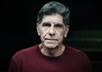 Γιάννης Μπέζος: Γιατί αποφάσισε να αποσυρθεί από τις τηλεοπτικές σειρές