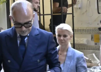 Μαζωνάκης: Το «βαρύ» πελατολόγιο του ιατρείου στο Κολωνάκι – Πόσο χρέωναν την επίσκεψη