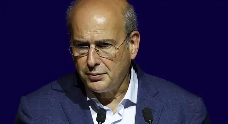 Χατζηδάκης: «Δώσαμε όσα περισσότερα γινόταν – Θα θέλαμε να δώσουμε 13ο μισθό και 13η σύνταξη αλλά αυτή την ώρα δεν μπορούμε»