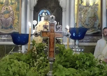 Αυστηρή νηστεία, ισάξια με εκείνη της Μεγάλης Παρασκευής