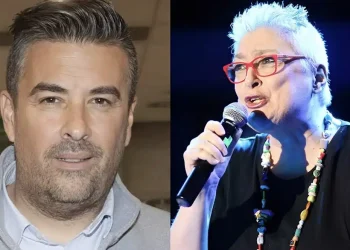 Ξέσπασε ο Ξεσπά ο Γιάννης Αϊβάζης κατά της Αφροδίτης Μάνου μετά την ανάρτηση για την κηδεία του Μαζωνάκη – «Φτάνει με την χολή σας»