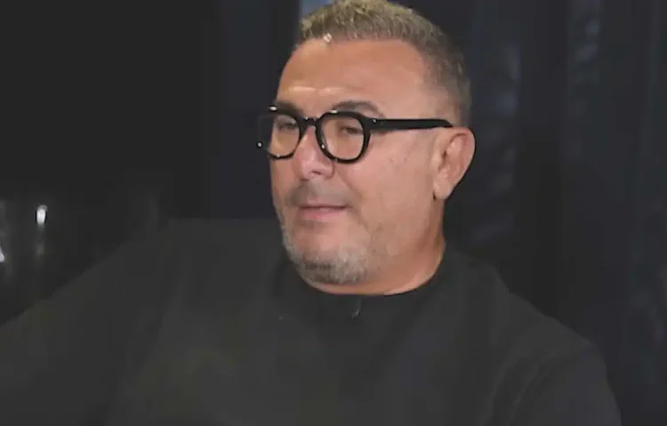 Ρέμος: «Πολλοί θα ήθελαν να με δουν στα πατώματα και να τελειώνω. Είμαι πολύ σκληρός για να πεθάνω»