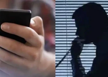«Κλωνοποίησαν» τη φωνή του πατέρα και παγίδευσαν 14χρονη – Η νέα απάτη με τεχνητή νοημοσύνη
