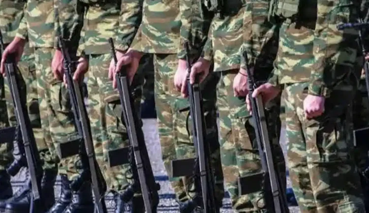 Πήρατε SMS για επιστράτευση; Χιλιάδες πολίτες αναστατώθηκαν σε όλη την Ελλάδα – Τι σημαίνει το μήνυμα