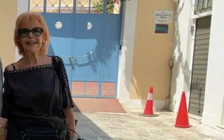Βαρύς θρήνος για την 77χρονη Νανά που καταπλακώθηκε στην Πλάκα – Μόλις έγινε γνωστό