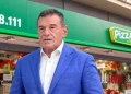Κωνσταντίνος Αντάρας: Ποιος είναι ο ιδρυτής της Pizza Fan που συνελήφθη για φοροδιαφυγή 25 εκατ. ευρώ – Η σχέση του με τον Γιώργο Κοσκωτά
